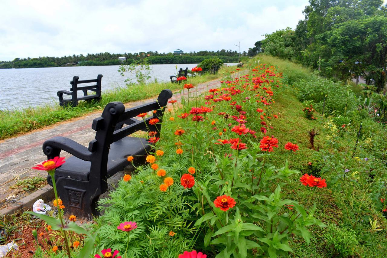 Lake City Resort Анурадхапура Екстериор снимка